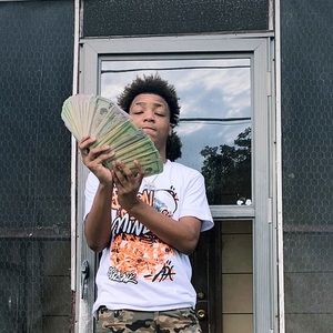 Meet your Posher, Benjavell